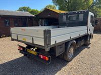 Usado Nissan Cabstar 2017 Blanco Pickup/Camioneta