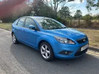Used Ford Focus Zetec 2010 Blue Hatchback