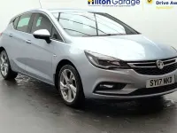 Used Vauxhall Astra SRi 150 HP (110 kW) 2017 Silver Hatchback