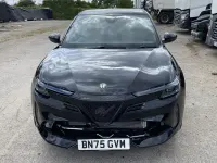 New Alfa Romeo Junior 136 HP (100 kW) 2025 Black SUV