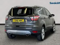 Gebraucht Ford Kuga Titanium 150 PS (110 kW) 2018 Grau SUV