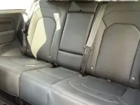 Used Land Rover Defender SE Dynamic 246 HP (180 kW) 2024 Santorini black SUV