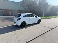 Used Vauxhall Corsa Edition 2012 White Hatchback