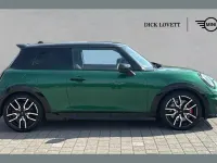 Used Mini John Cooper Works Hatch 228 HP (167 kW) 2024 Green Hatchback