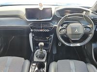 Used Peugeot 2008 GT 130 HP (95 kW) 2020 Blue SUV