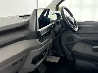Used VW Transporter Pro 2025 Green Van