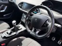 Used Peugeot 308 GT-line 2016 White Hatchback