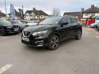 Used Nissan Qashqai N-Connecta 115 HP (84 kW) 2018 Black SUV