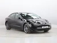 Używany Tesla Model 3 Standard Range Plus 366 kW (498 KM) 2021 Czarny Sedan/Limuzyna