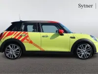 Used Mini Cooper Exclusive 134 HP (98 kW) 2023 Yellow Hatchback