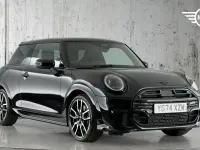 Used Mini Cooper S Hatch 201 HP (147 kW) 2024 Black Hatchback