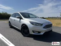 Used Ford Focus Zetec 125 HP (91 kW) 2015 Silver Hatchback