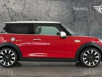 Used Mini Cooper S Exclusive 192 HP (141 kW) 2019 Red Hatchback