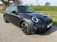 Usado Mini Cooper S Hatch 178 HP (130 kW) 2023 Preto Citadino