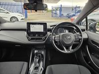 used Toyota Corolla a 1.8 VVT-h Icon Touring Sports CVT Euro 6 (s/s) 5dr FSH HEATED F/SEATS CAM BLUETH Estate