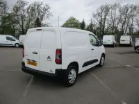 Used Citroën Berlingo 100 HP (73 kW) 2021 White MPV
