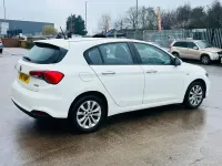 Used Fiat Tipo Easy Plus 120 HP (88 kW) 2017 White Hatchback