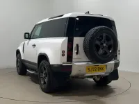 Used Land Rover Defender 249 HP (183 kW) 2022 White SUV