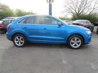 Begagnad Audi Q3 Performance 2016 Blå SUV