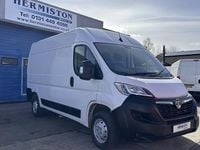 Second-hand Vauxhall Movano 2023 Alb