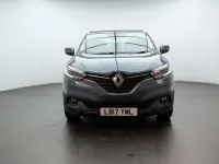 Usado Renault Kadjar Dynamique 110 HP (80 kW) 2017 Cinzento SUV