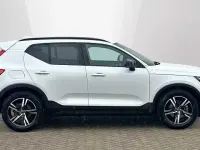 Usado Volvo XC40 Plus 161 HP (118 kW) 2024 SUV