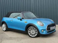 Begagnad Mini Cooper Cabriolet 2016 Blå Cab