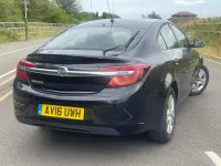 Used Vauxhall Insignia Design Edition 140 HP (102 kW) 2016 Black Hatchback