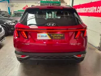 Used Hyundai Tucson SE 2022 Red SUV
