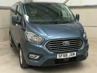 Used Ford Tourneo Custom Titanium 130 HP (95 kW) 2018 Blue Van