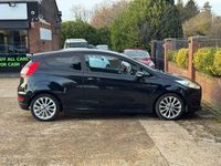 Used Ford Fiesta Zetec 125 HP (91 kW) 2013 Black Hatchback