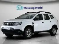Używany Dacia Duster Essentiel 91 KM (66 kW) 2023 Biały SUV