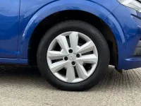 Usado Dacia Sandero Comfort 2022 Azul Utilitario