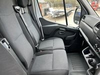 Used Renault Master Business 2022 White MPV