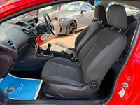 Used Ford Fiesta Zetec 82 HP (60 kW) 2013 Red Hatchback
