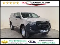 Usado Isuzu D-Max 164 HP (120 kW) 2023 Prateado Pickup