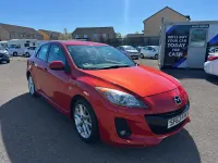 Begagnad Mazda 3 105 HK (77 kW) 2013 Röd Halvkombi