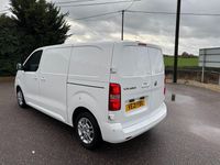 Used Vauxhall Vivaro Sportive 120 HP (88 kW) 2021 White MPV