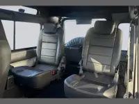 Used Land Rover Defender Adventure 120 HP (88 kW) 2016 White Estate
