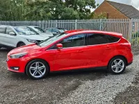 Used Ford Focus Zetec 123 HP (90 kW) 2017 Red Hatchback