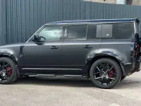 Używany Land Rover Defender First Edition 250 KM (183 kW) 2021 Czarny SUV