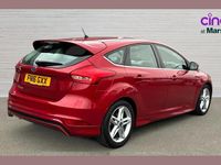 Used Ford Focus Zetec 117 HP (86 kW) 2016 Red Hatchback