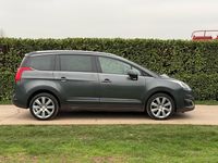 Używany Peugeot 5008 Allure 2015 Szary Minivan