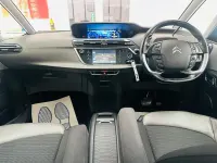 Used Citroën Grand C4 Picasso Exclusive 2016 Red MPV