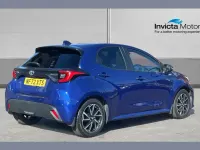 Used Toyota Yaris Hybrid Design 116 HP (85 kW) 2022 Blue Hatchback