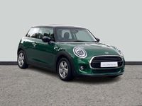 Usado Mini Cooper Classic 134 HP (98 kW) 2020 Verde Citadino