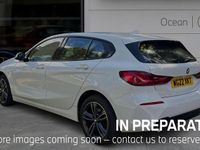 Used BMW 118 Sport Line 134 HP (98 kW) 2022 White Hatchback