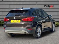 Usado BMW X1 Comfort Edition 188 CV (138 kW) 2019 Marrón SUV