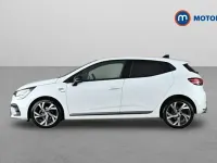 Used Renault Clio RS Line 90 HP (66 kW) 2023 White Hatchback