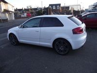 Używany Audi A3 Black Edition 200 KM (147 kW) 2010 Biały Hatchback
